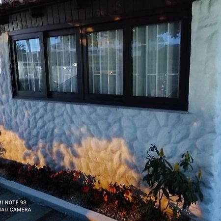 Apartamento na melhor localização de Canasvieiras Pés na areia Florianópolis Esterno foto